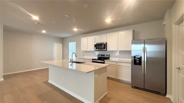 10318 EVENING HORIZON STREET, Orlando, FL 32829