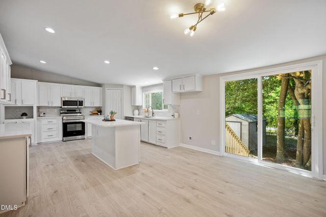 830 Blue Pond Road, Clayton, NC 27520