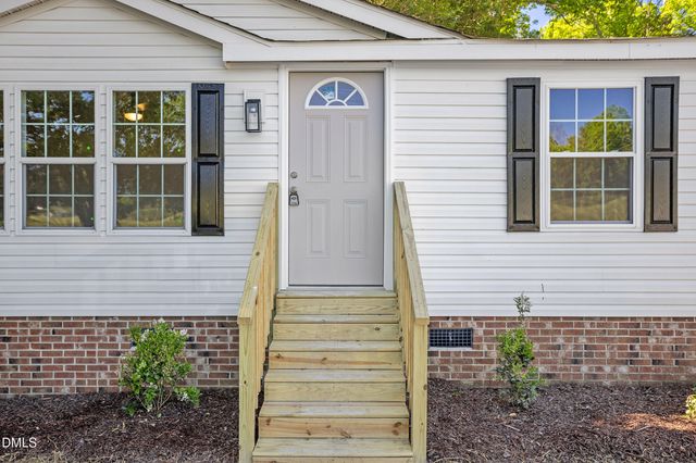 830 Blue Pond Road, Clayton, NC 27520