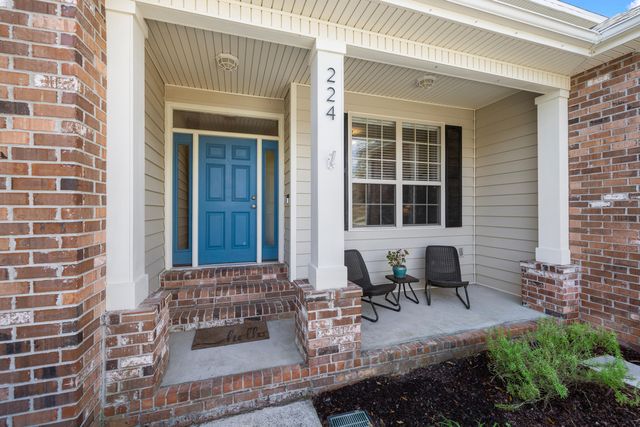 224 Yellow Pine Court, Niceville, FL 32578