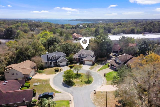 224 Yellow Pine Court, Niceville, FL 32578