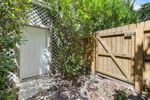 224 Yellow Pine Court, Niceville, FL 32578