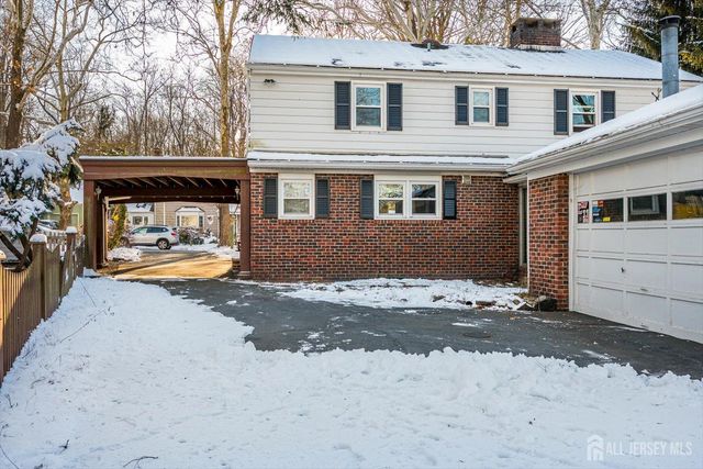 21 Garden Terrace, East Brunswick, NJ 08850