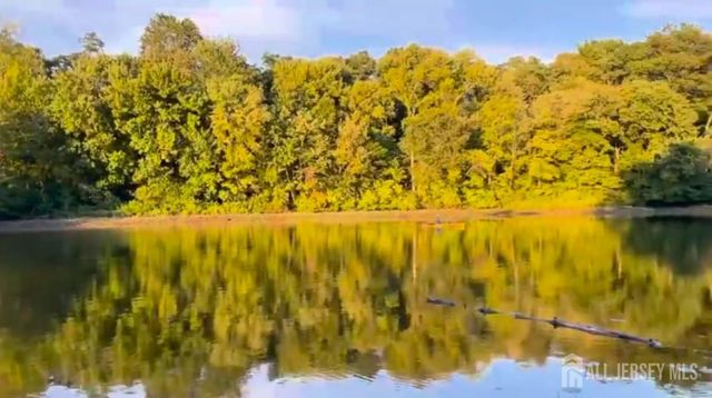 21 Garden Terrace, East Brunswick, NJ 08850