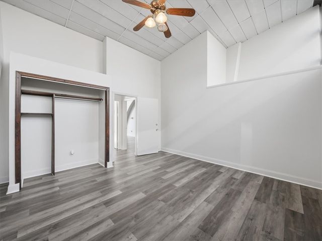 552 N Neville St Unit C, Oakland, PA 15213