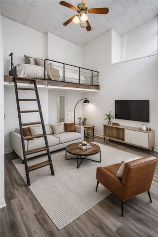 552 N Neville St Unit C, Oakland, PA 15213