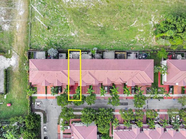 1007 NE 208th Street 1007, Miami, FL 33179