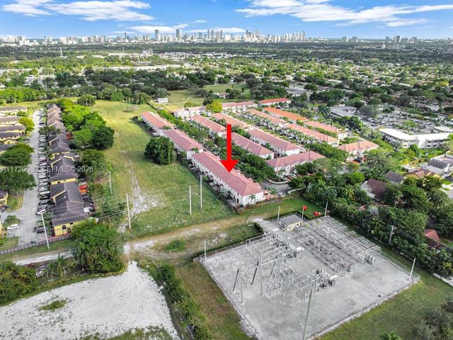 1007 NE 208th Street 1007, Miami, FL 33179