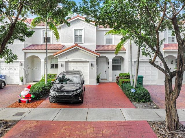 1007 NE 208th Street 1007, Miami, FL 33179