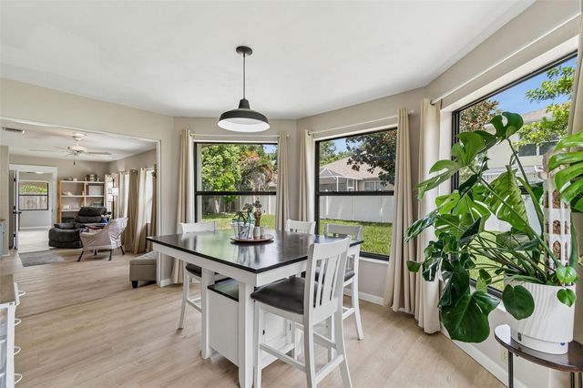 525 WALKER ROAD, Safety Harbor, FL 34695
