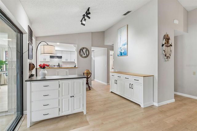 525 WALKER ROAD, Safety Harbor, FL 34695