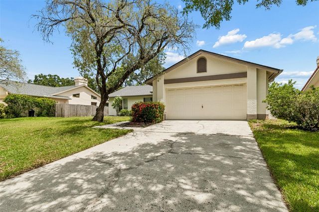 525 WALKER ROAD, Safety Harbor, FL 34695