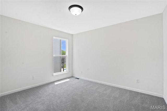 4921 Nadine Lane, St Louis, MO 63129