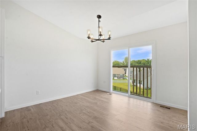 4921 Nadine Lane, St Louis, MO 63129