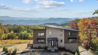 3047 Mountaineer Trail, Sevierville, TN 37862