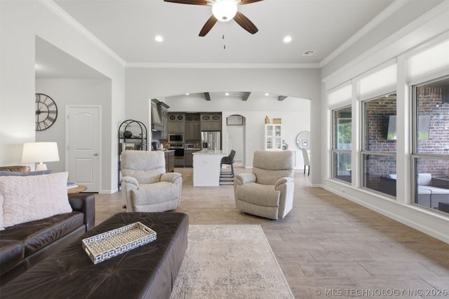 9500 S 238th East Avenue, Broken Arrow, OK 74014