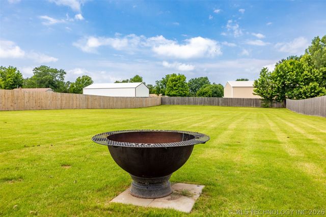 9500 S 238th East Avenue, Broken Arrow, OK 74014