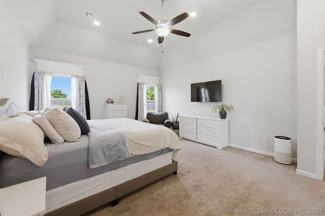 9500 S 238th East Avenue, Broken Arrow, OK 74014