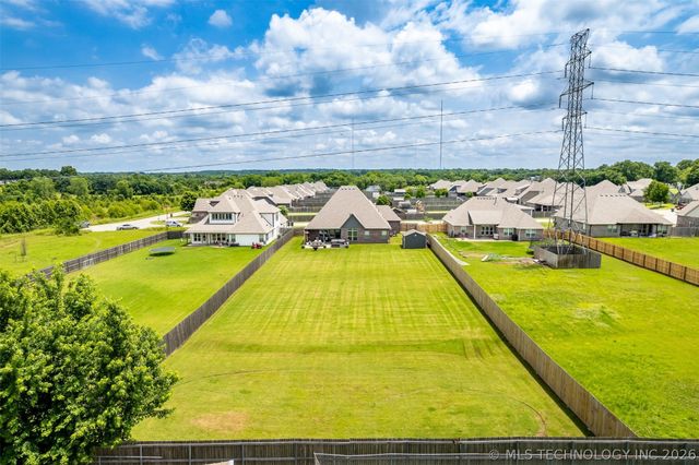 9500 S 238th East Avenue, Broken Arrow, OK 74014