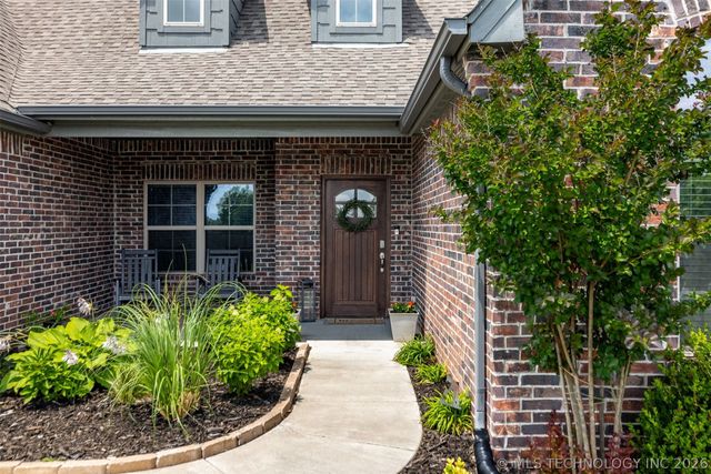 9500 S 238th East Avenue, Broken Arrow, OK 74014