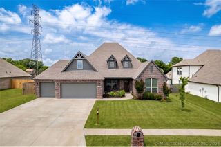 9500 S 238th East Avenue, Broken Arrow, OK 74014