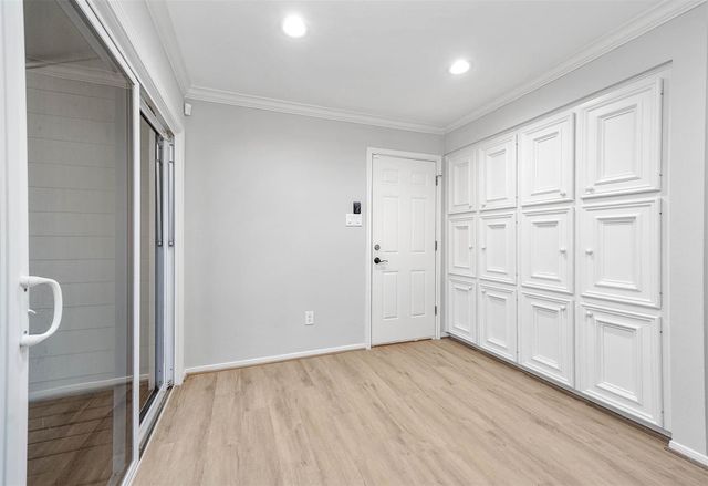 11802 Poplar Creek Drive, Houston, TX 77077