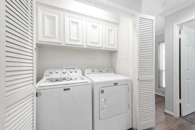 11802 Poplar Creek Drive, Houston, TX 77077