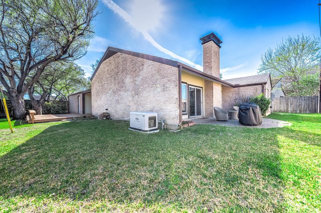 11802 Poplar Creek Drive, Houston, TX 77077