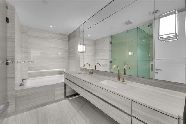 18975 Collins Avenue 302, Sunny Isles Beach, FL 33160