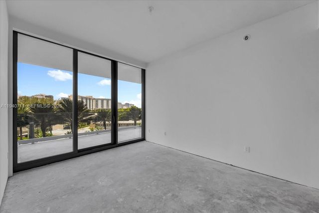 18975 Collins Avenue 302, Sunny Isles Beach, FL 33160