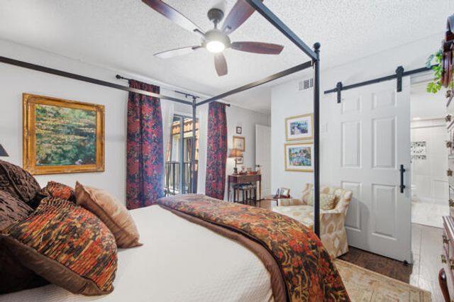 1438 Park Shore Circle 3, Fort Myers, FL 33901