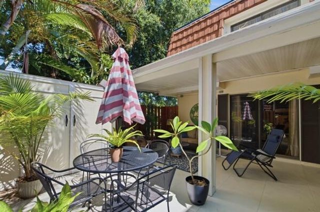 1438 Park Shore Circle 3, Fort Myers, FL 33901