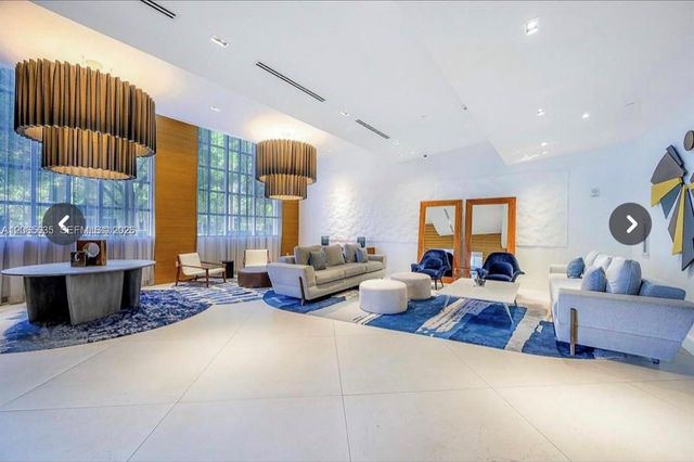 3301 NE 1st Ave H1102, Miami, FL 33137