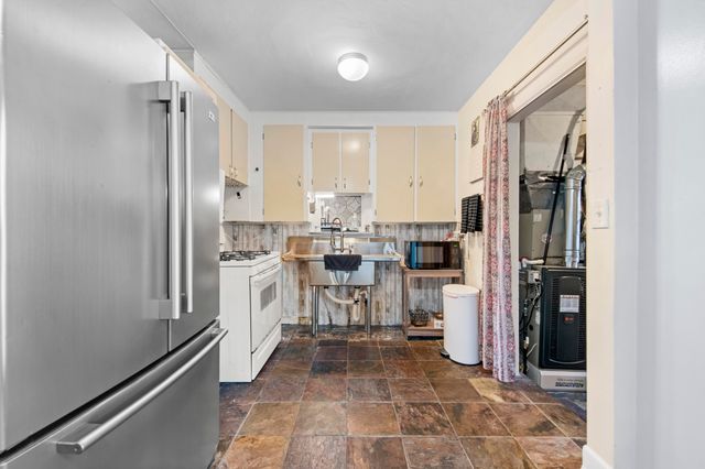 20435 Louise Street, Livonia City, MI 48152