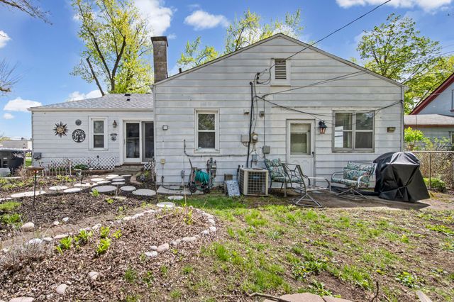 20435 Louise Street, Livonia City, MI 48152