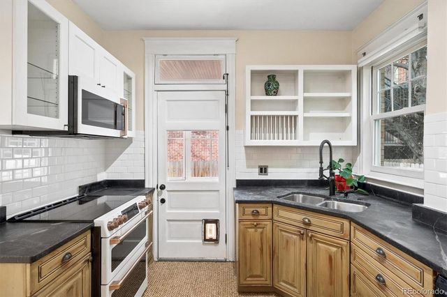 801 E 10th Avenue, Denver, CO 80218