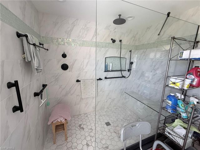 1019 NW 24th PL, Cape Coral, FL 33993