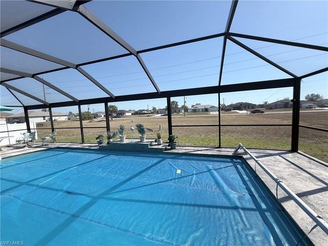 1019 NW 24th PL, Cape Coral, FL 33993