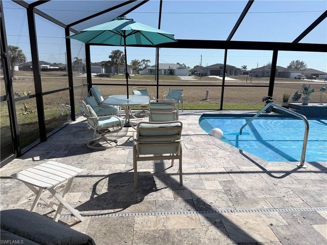 1019 NW 24th PL, Cape Coral, FL 33993