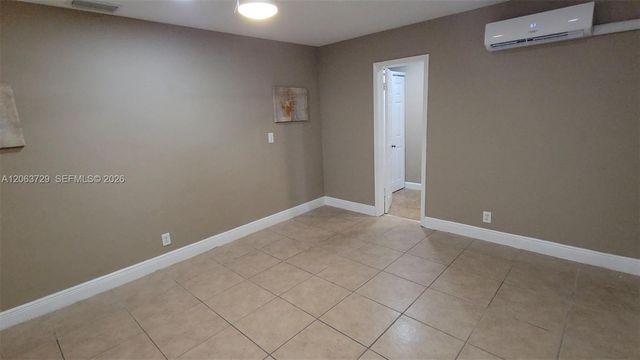 1115 SW 25th Avenue B, Fort Lauderdale, FL 33312