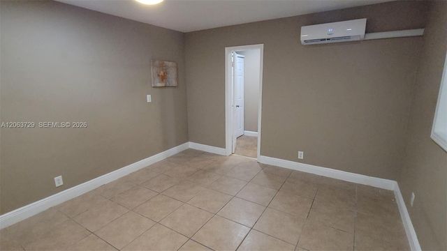 1115 SW 25th Avenue B, Fort Lauderdale, FL 33312