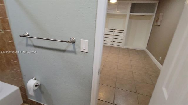 1115 SW 25th Avenue B, Fort Lauderdale, FL 33312
