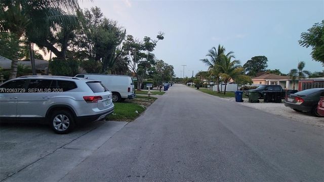 1115 SW 25th Avenue B, Fort Lauderdale, FL 33312