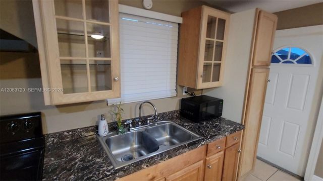 1115 SW 25th Avenue B, Fort Lauderdale, FL 33312
