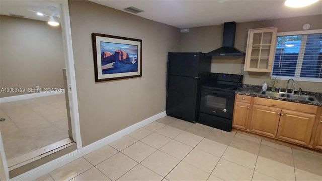 1115 SW 25th Avenue B, Fort Lauderdale, FL 33312