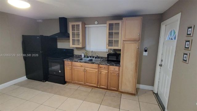 1115 SW 25th Avenue B, Fort Lauderdale, FL 33312