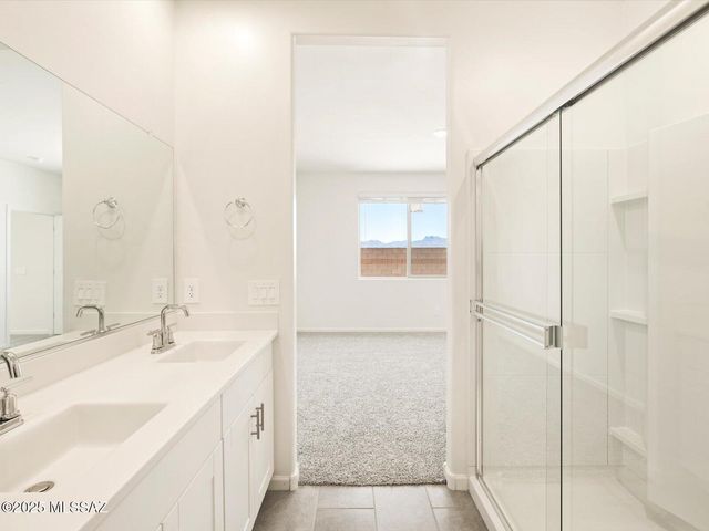 9877 N Solstice Avenue, Tucson, AZ 85743