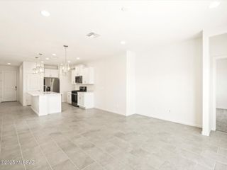 9877 N Solstice Avenue, Tucson, AZ 85743