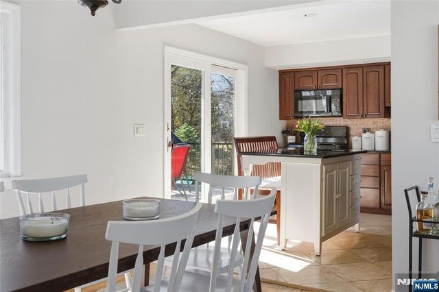 11 Willow Terrace, Verona, NJ 07044