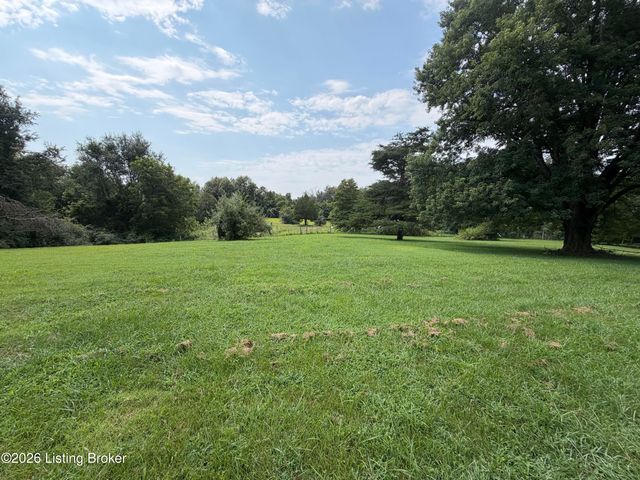 160 Carter Dr, Vine Grove, KY 40175